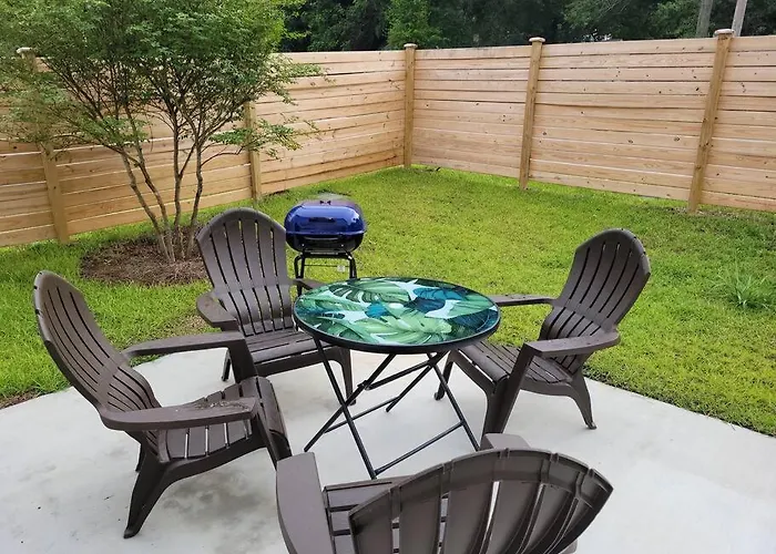 Sc 3745 New Townhouse Ft Jackson & Usc